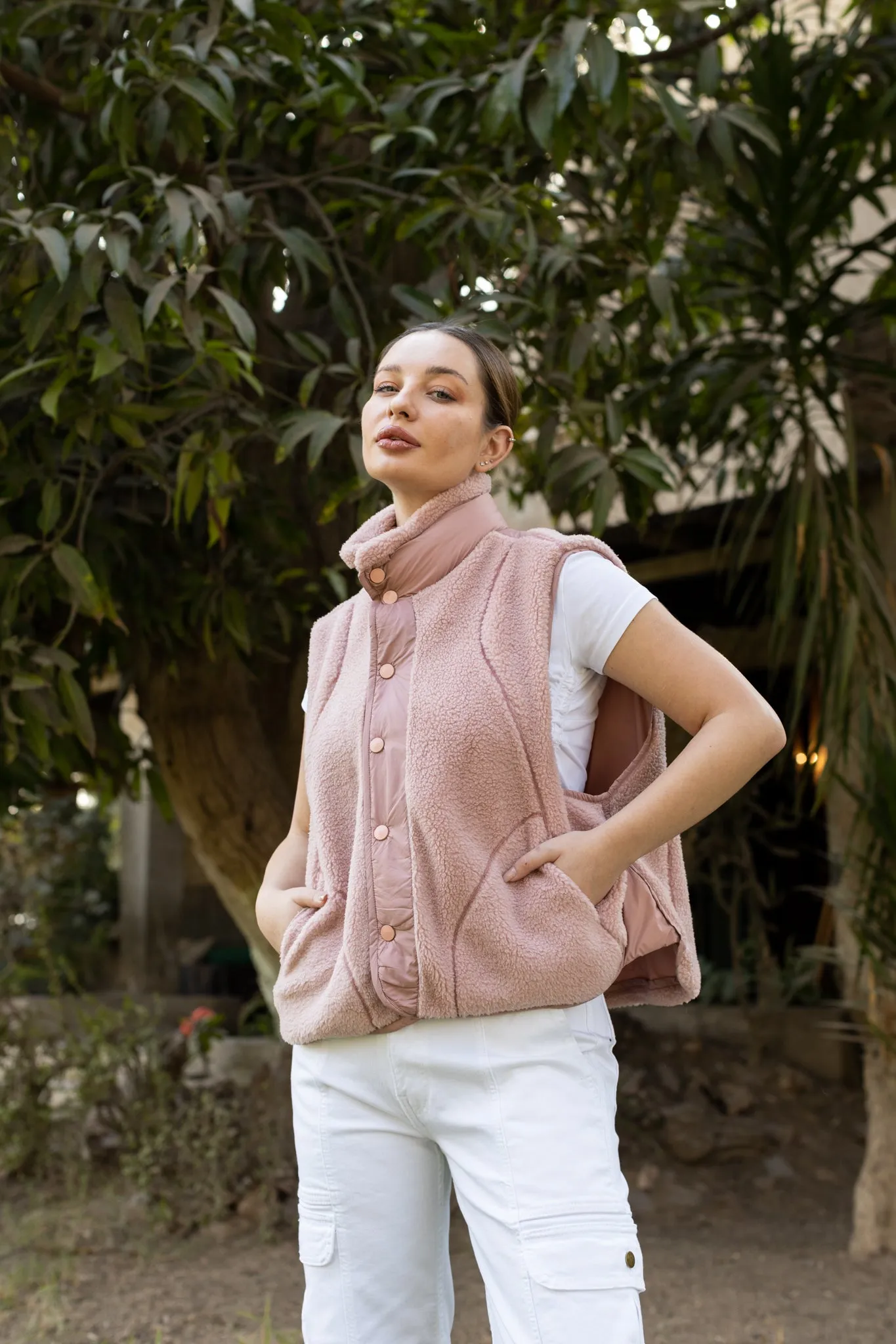 Berber nylon vest with snaps - 267009