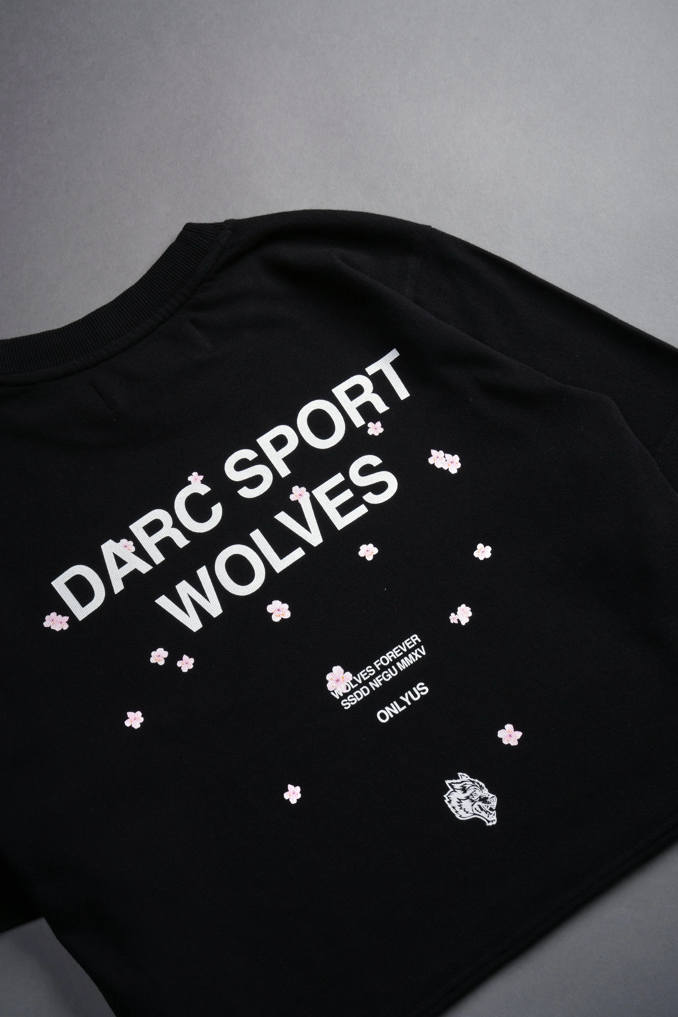 Darc Sport Wolves Blossom "Premium" (Cropped) Tee in Black
