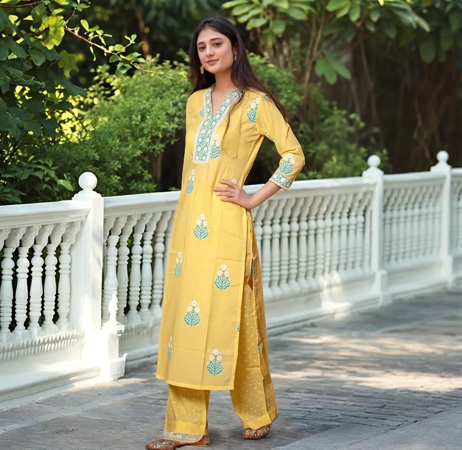 Indian Women's Rayon Viscose Straight Printed Kurta with Pant and Dupatta Set