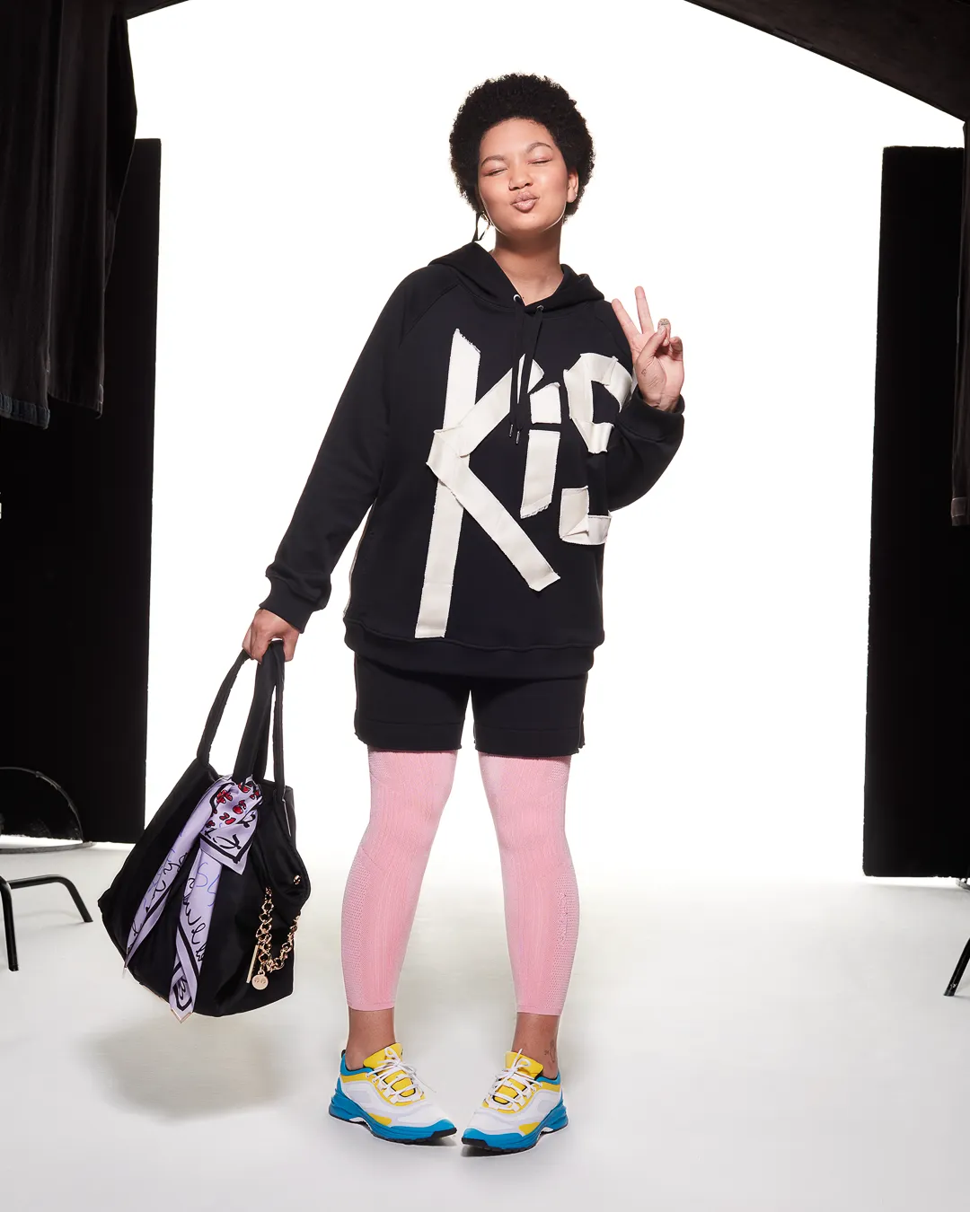 KISS ORGANIC COTTON SEACELL BLEND HOODIE - BLACK