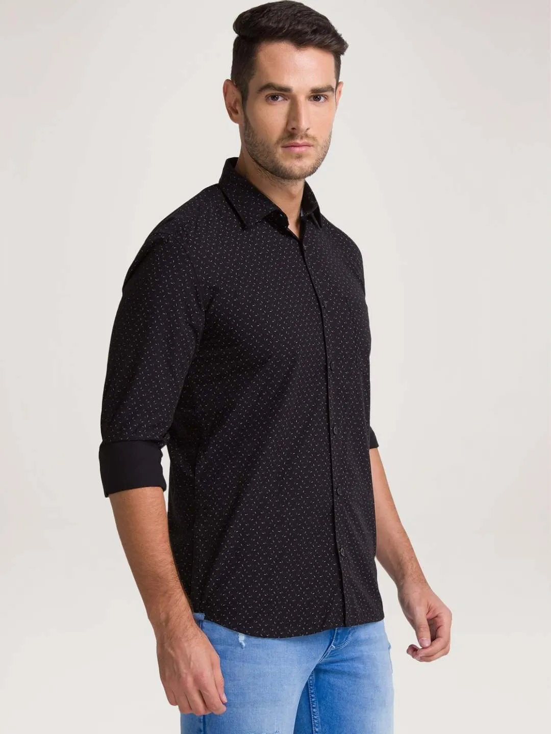Men Black Slim Fit Print Bamboo Microfiber Blend Full Sleeve Shirts