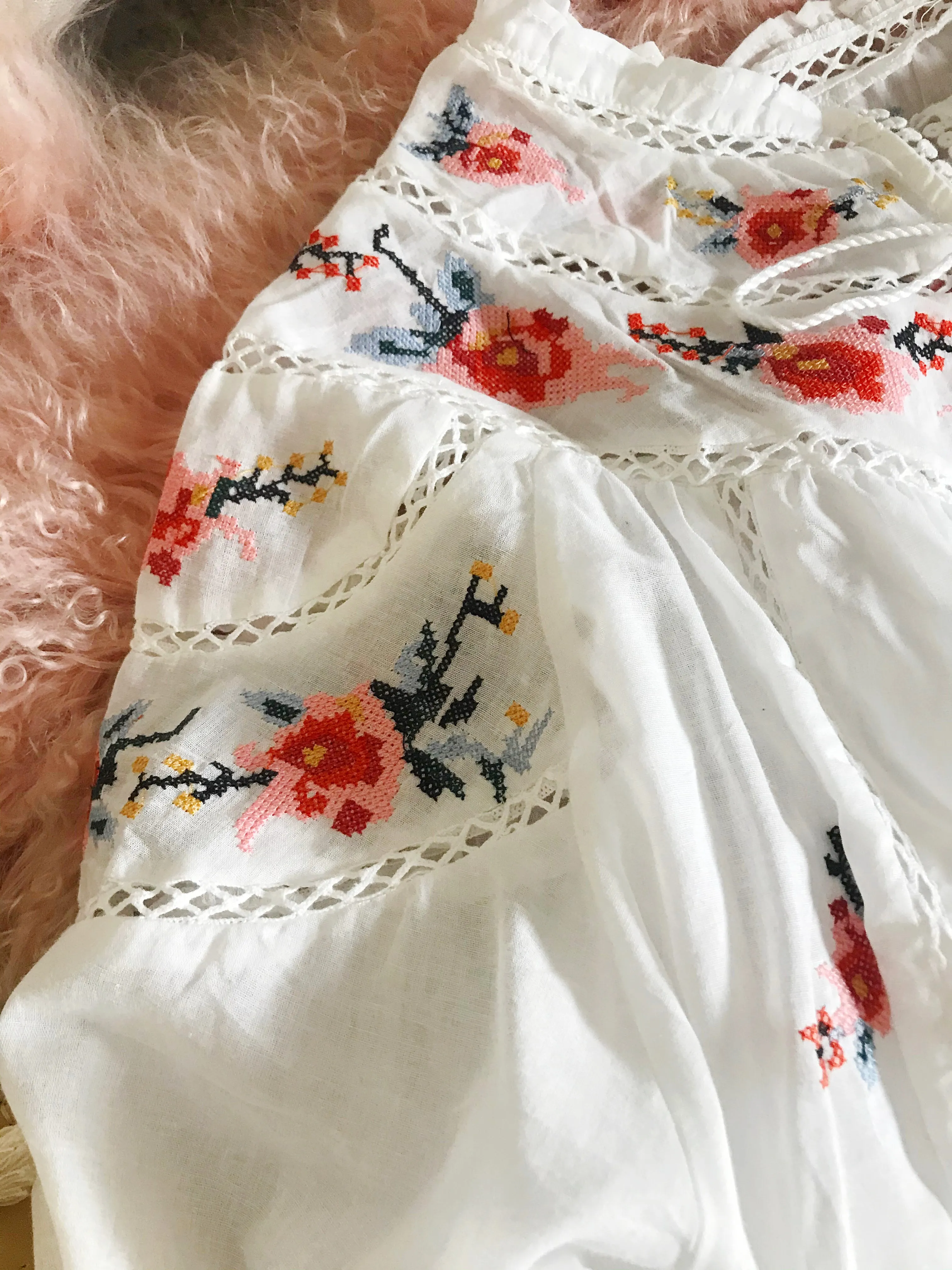 Nordic Summer Top
