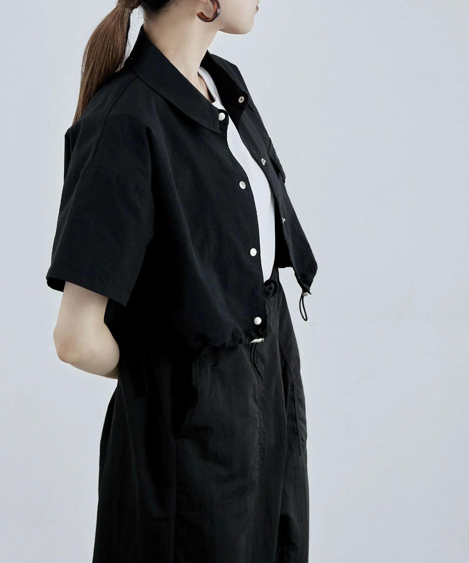 Nylon drawstringshort shirt