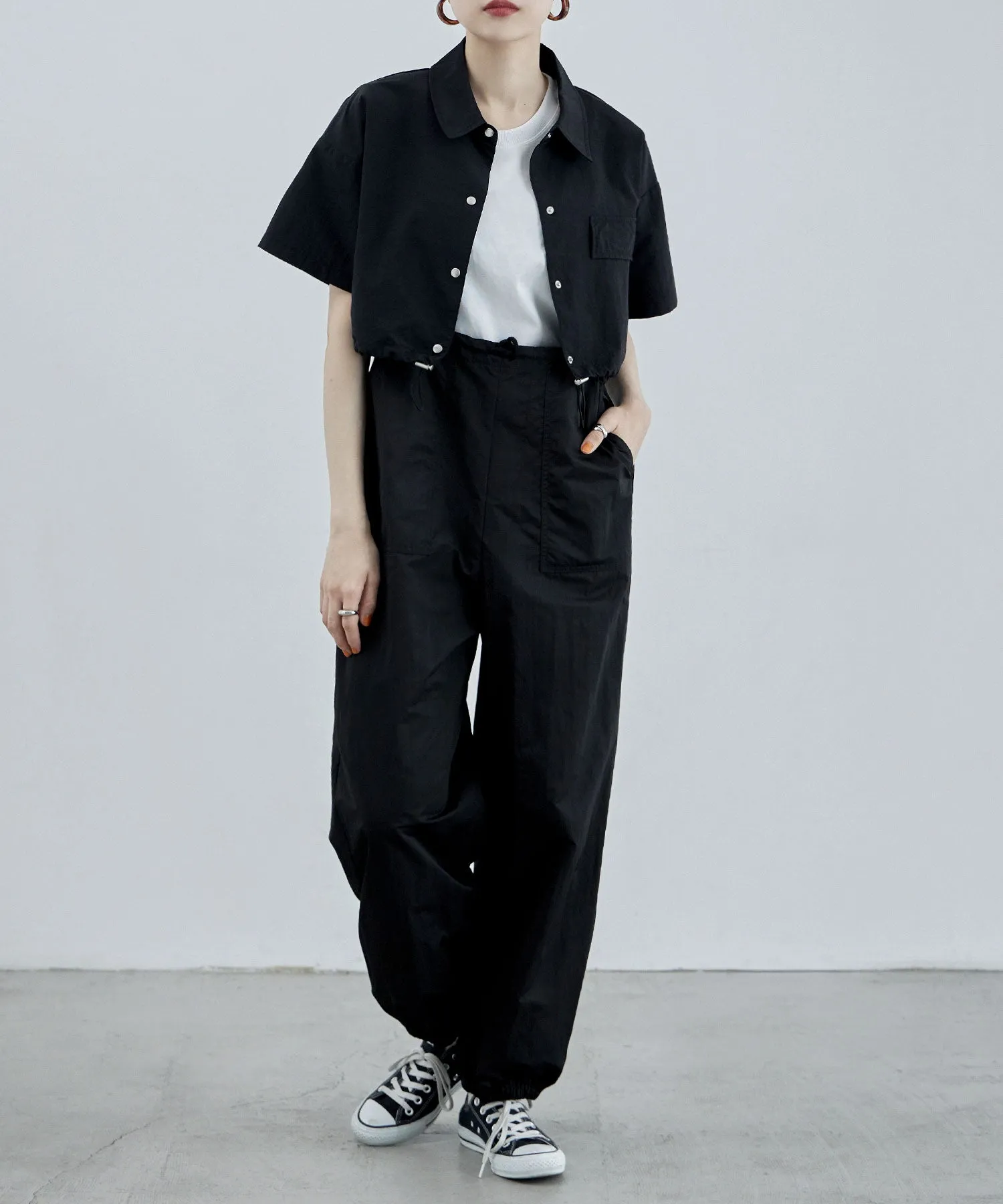 Nylon drawstringshort shirt