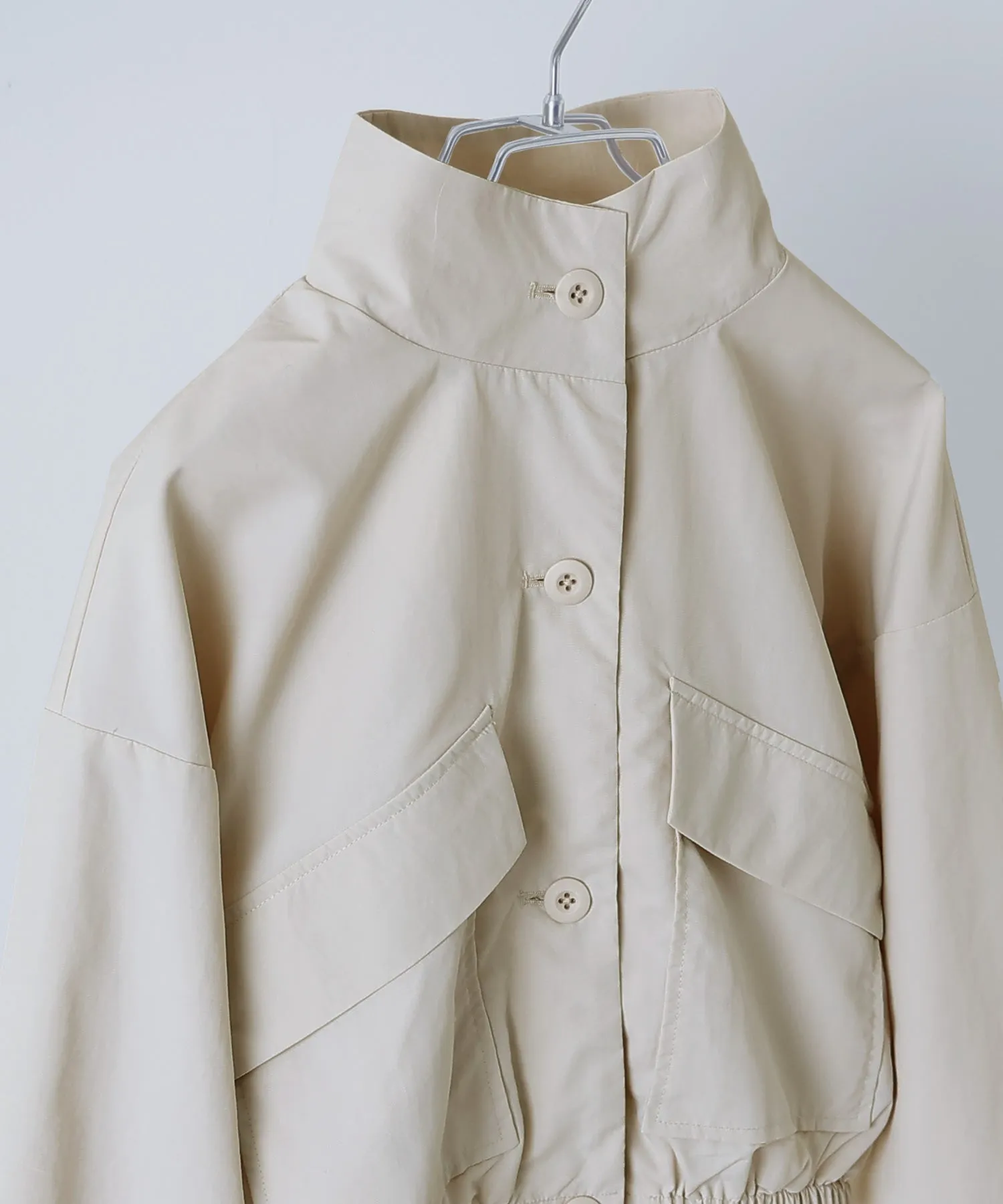 Nylon stand short jacket