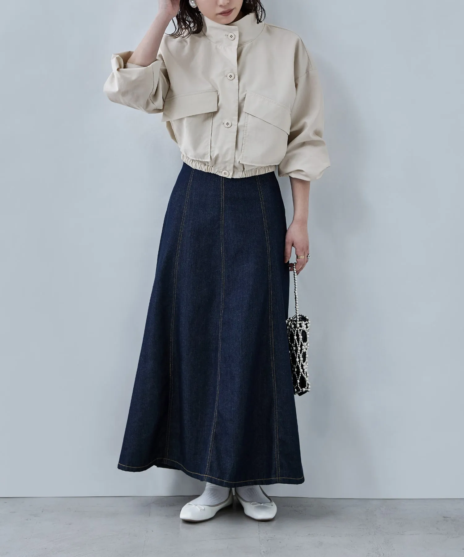 Nylon stand short jacket