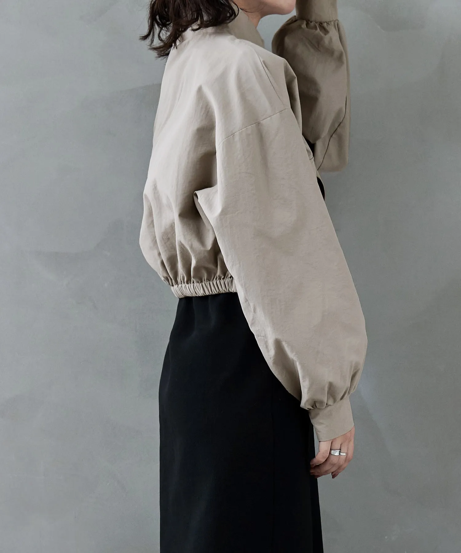 Nylon stand short jacket