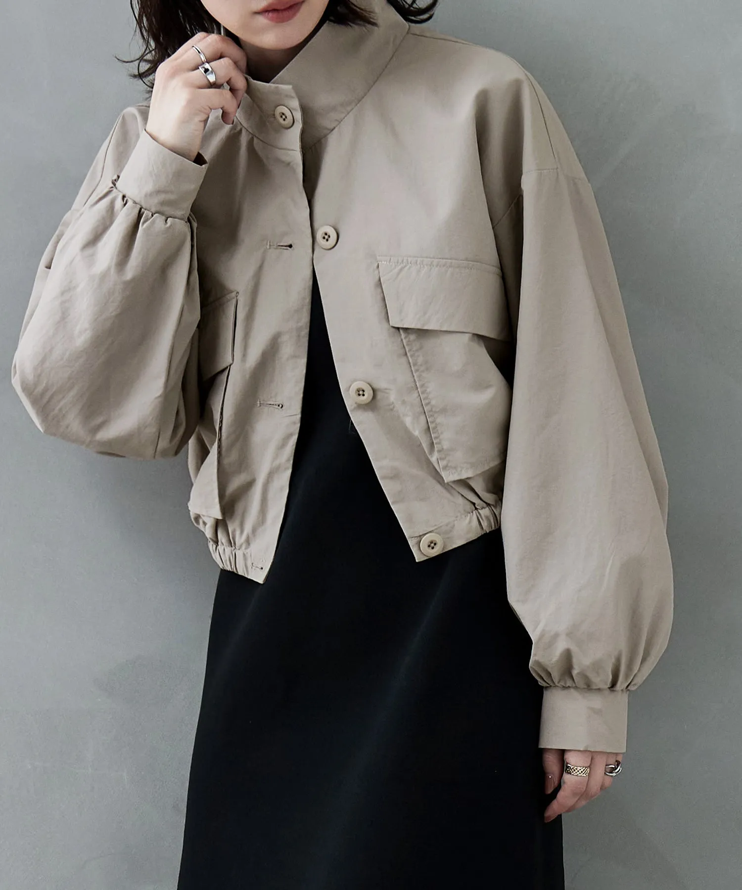 Nylon stand short jacket