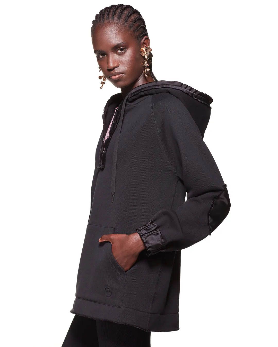 ORGANIC COTTON SEACELL BLEND HOOK AND EYE HOODIE - BLACK