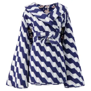 Reversible Hilma Cape in Zigzag and Snowdrop Print