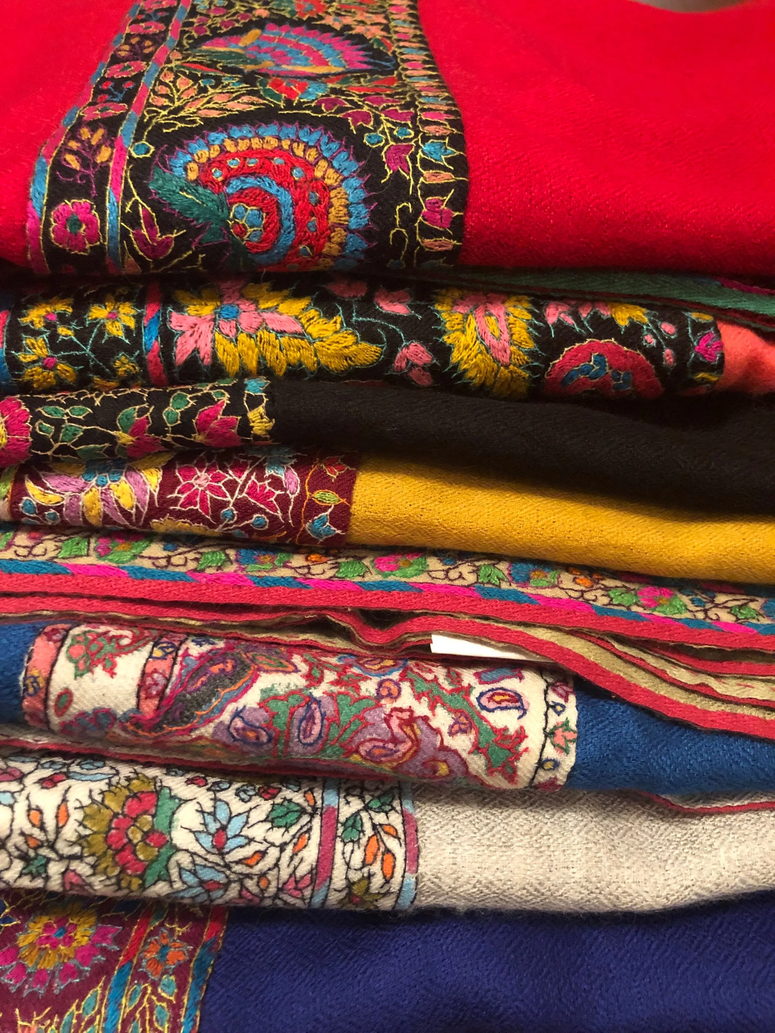 Tehzeeb Rose Pink Wool Shawl With Kalamkari Border