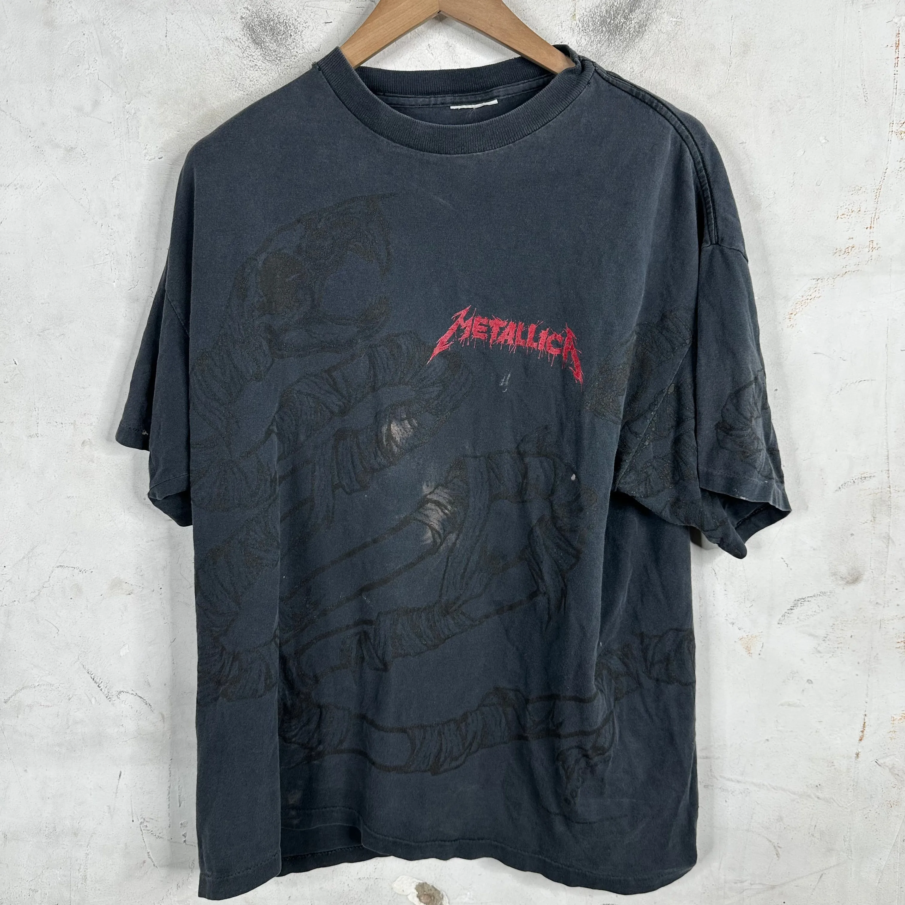 Vintage Metallica Snake Mummy T-Shirt
