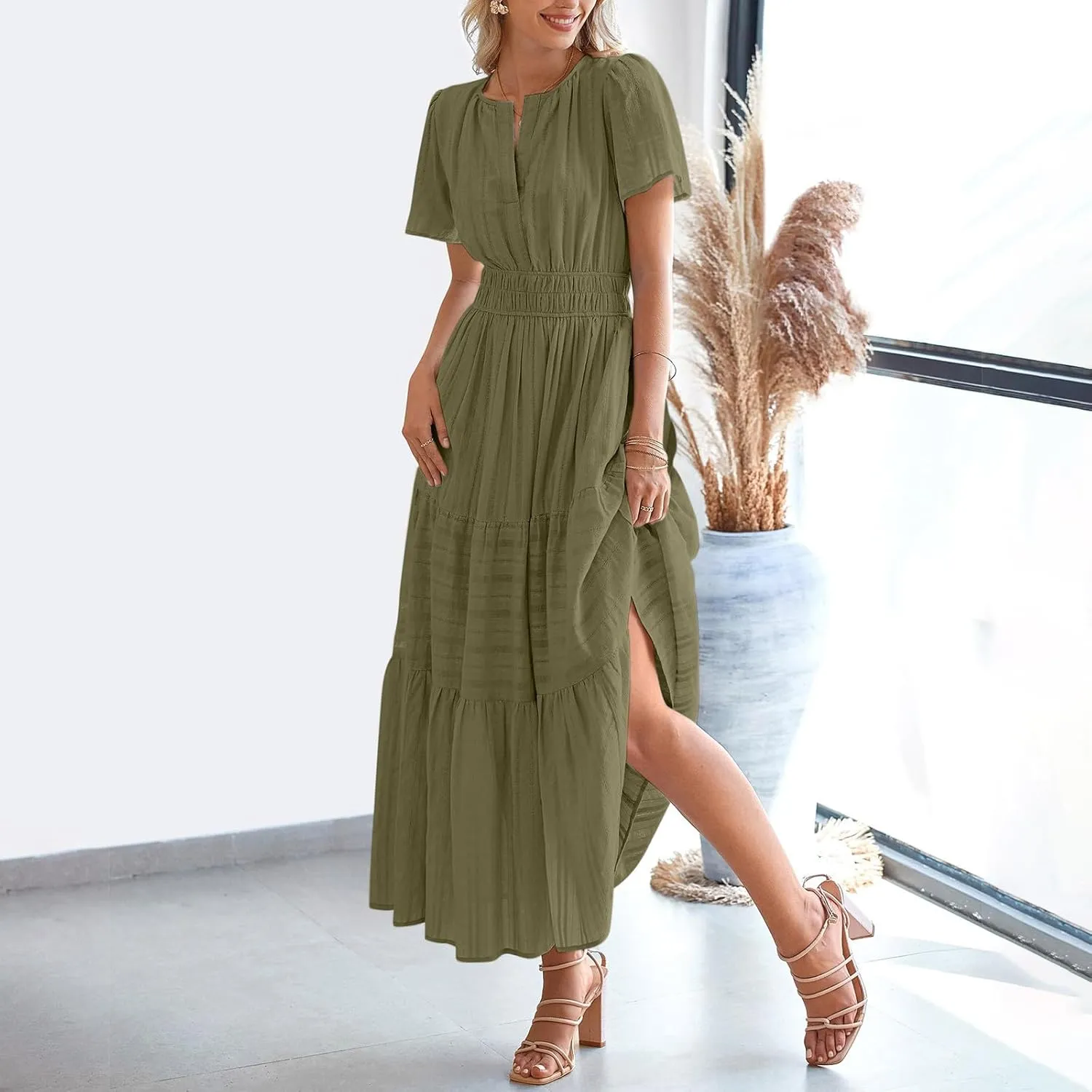Women's 2025 Casual Summer Beach Maxi Dresses Short Sleeve V Neck Boho Swing Dress Fashion Vacation Long Sundress